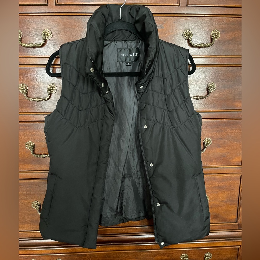 Nine West Puffer Vest in Black